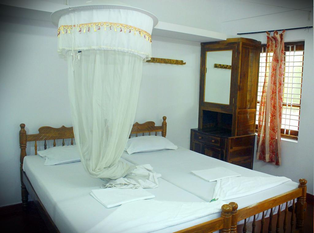 Hotel Jickys Nest Varkala Pokoj fotografie