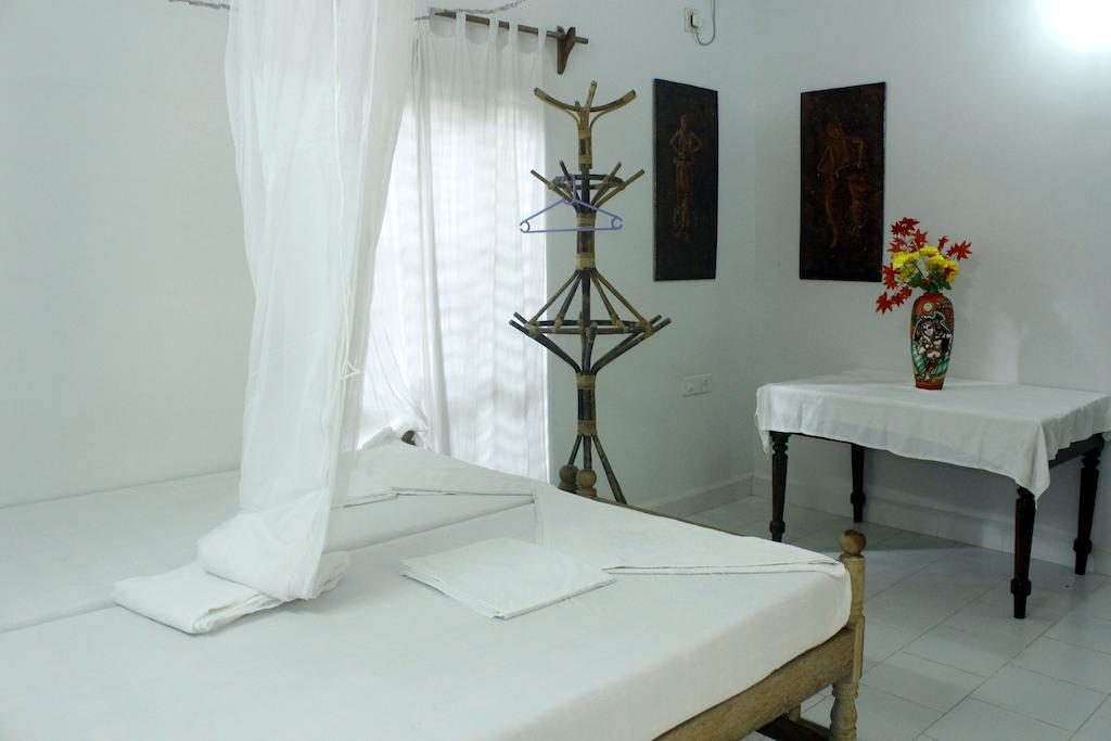 Hotel Jickys Nest Varkala Pokoj fotografie